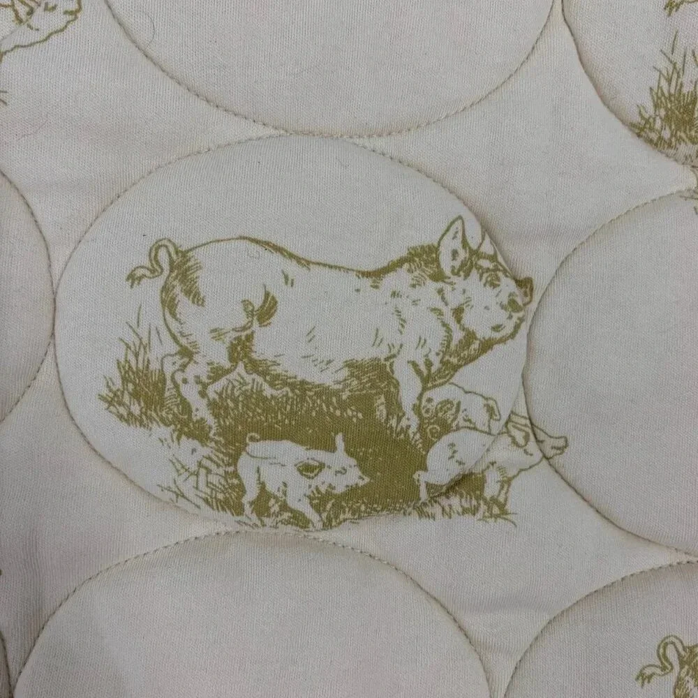 Kate Quinn Kids Circle‎ Pig & Piglets Bamboo Quilted Stroller Blanket OS